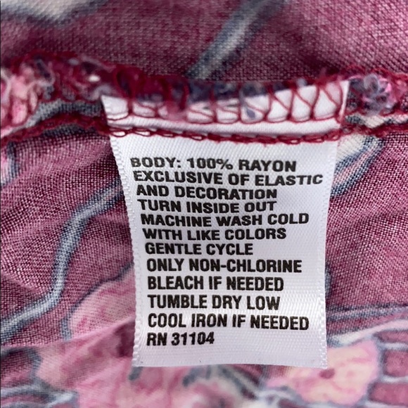 Red Camel plus 3/4 Sleeve Top (3X fits like XL) - Picture 4 of 6